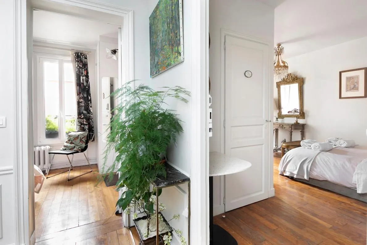 Maison Chanzy Paris Frankreich