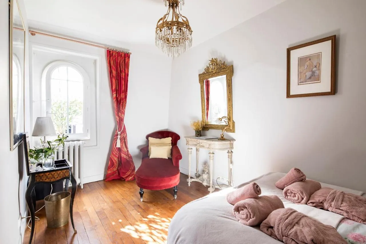 Maison Chanzy Paris Frankreich